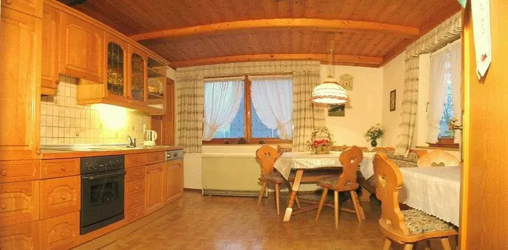 Am Ferienbauernhof Schmiedbauer com Salzkammergut