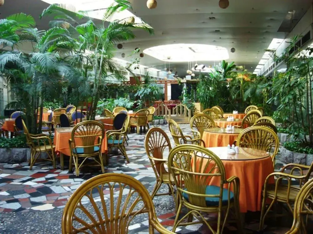 Tianjin Super Garden Hotel