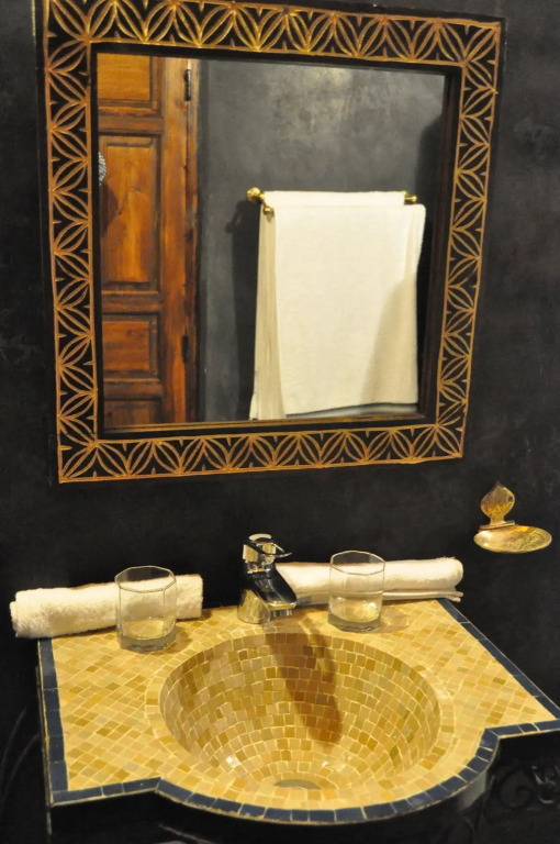 Riad Ayana