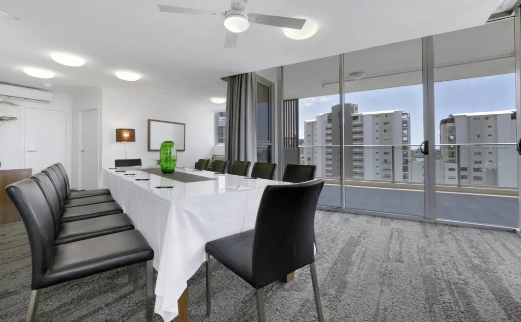 Hotel Diana South Brisbane