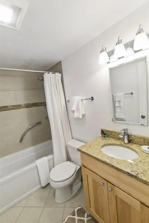 Lodge Condo 24