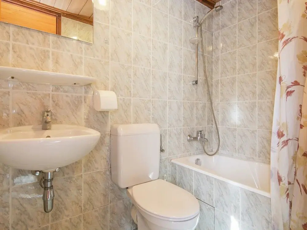 Rental for 14 People in Beautiful ski Area Between Mountains and Nature