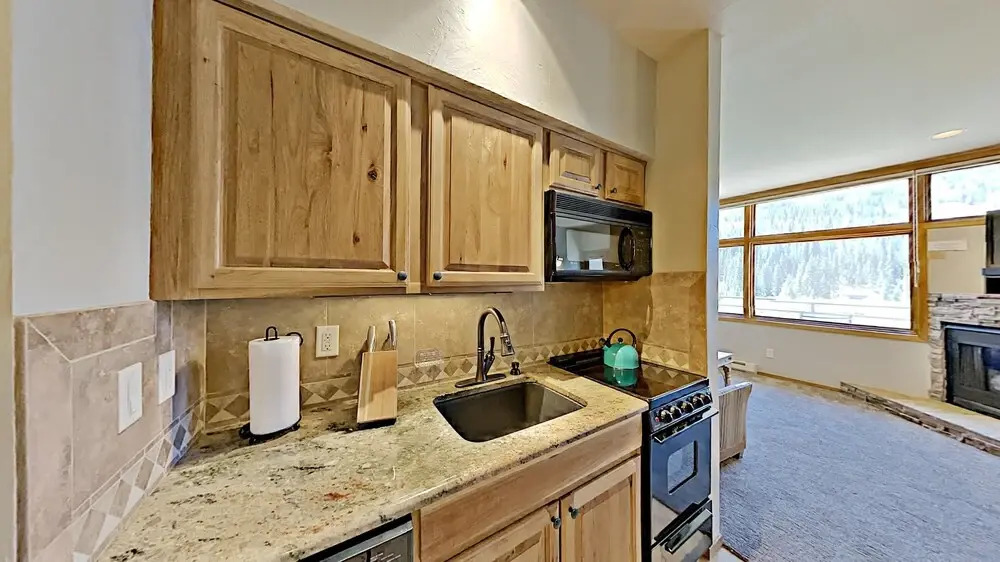 River Bank Lodge 2917