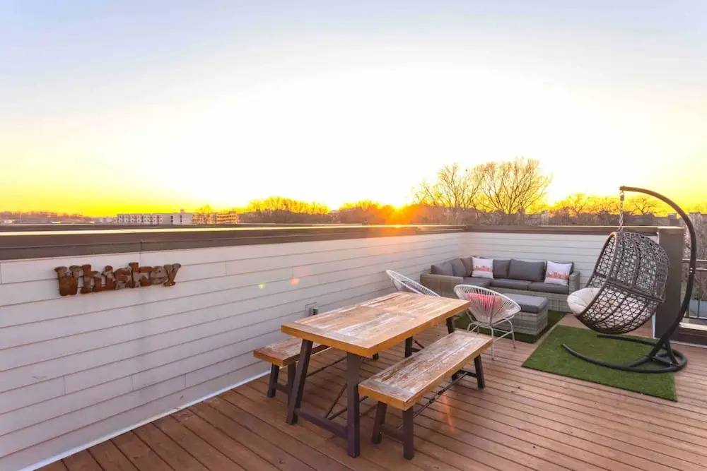 Wild Horse by Avantstay Gorgeous Nashville Townhouse w/ Rooftop Patio & Outdoor Kitchen