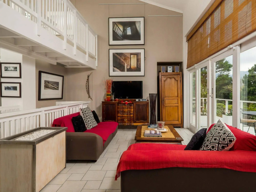 Art Gallery Guest House - Thandekayo