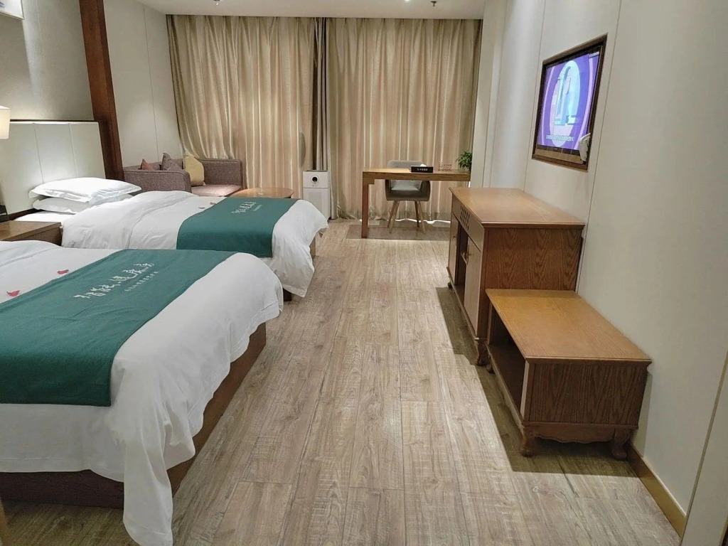 Zhongsheng Hotel