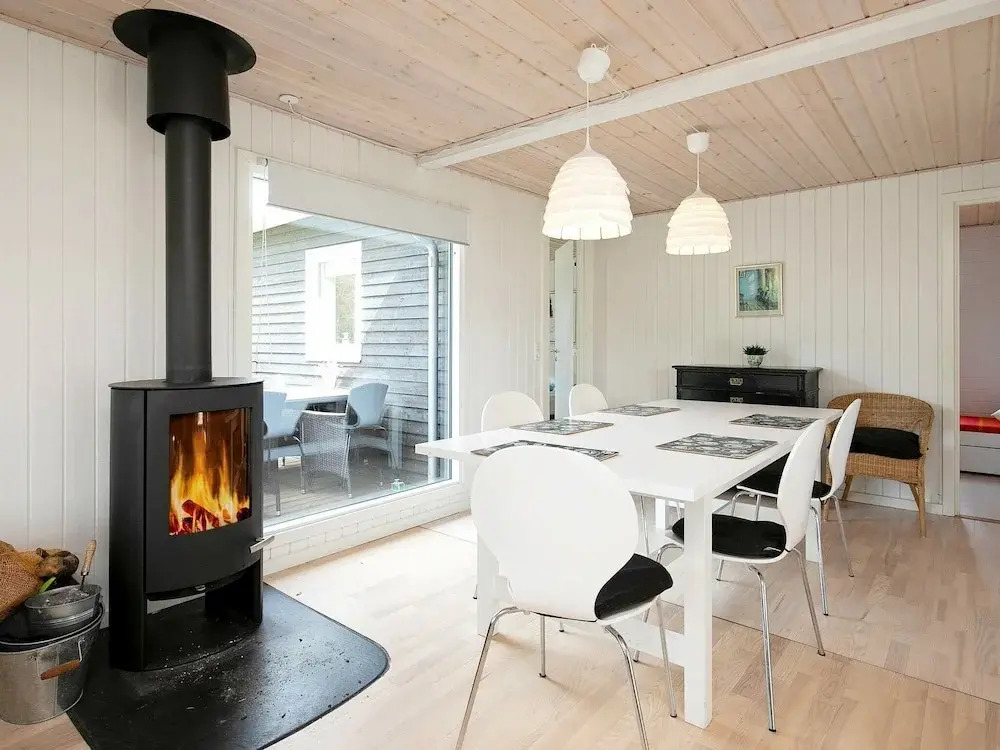 Garden View Holiday Home in Storvorde near Sea