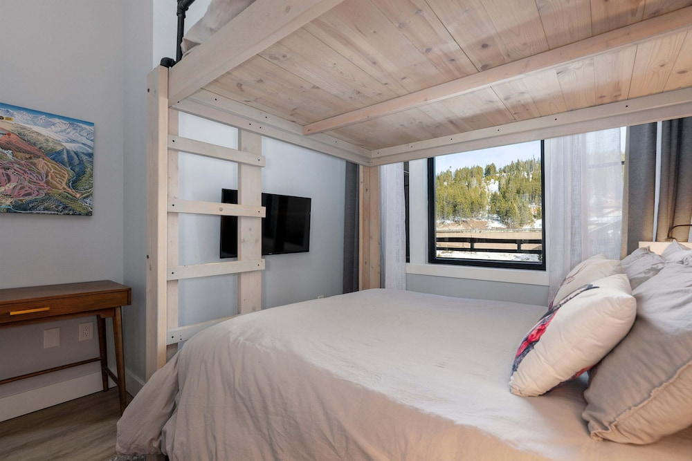 Premium Unit 2502 - 2br - Zephyr Mountain Lodge 2 Bedroom Condo