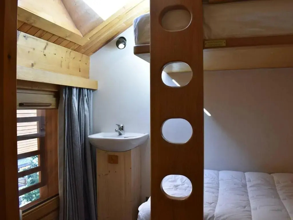 Appartement Méribel, 6 pièces, 10 personnes - FR-1-180-384