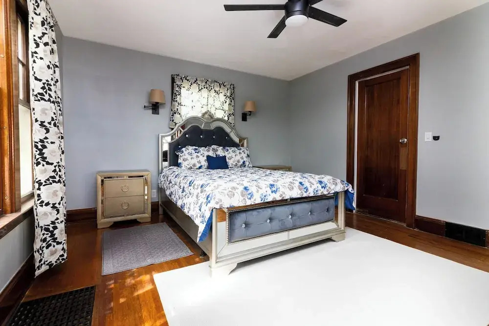 5Br, 1.5 Ba Close To Niagara Falls State Park