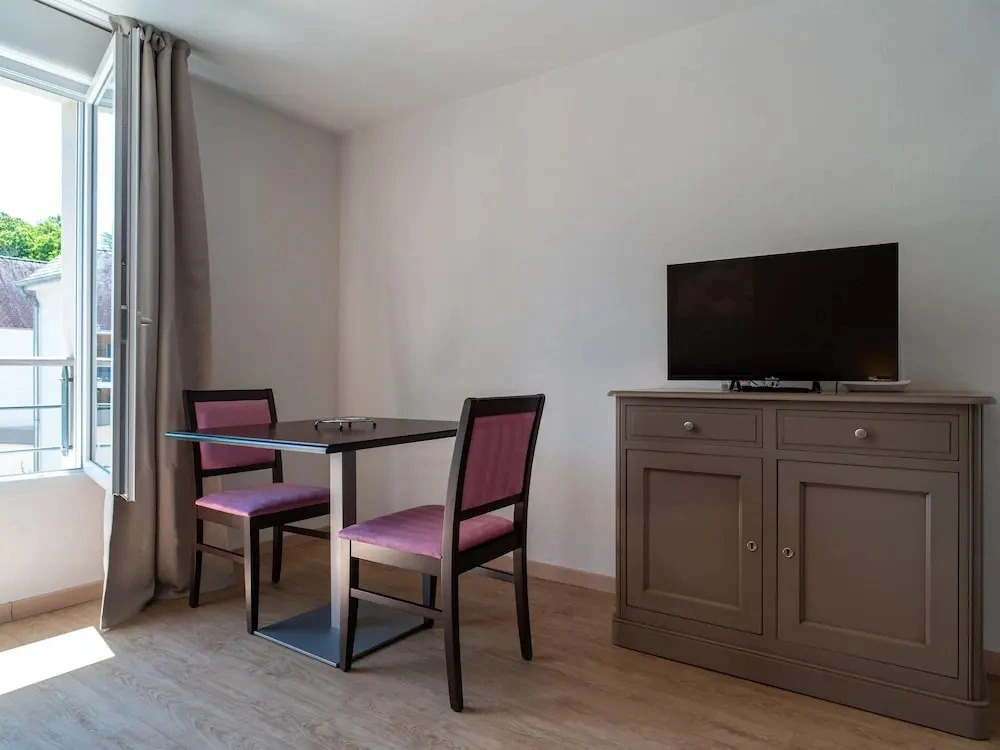 Riverside Stay for 2 in Pont-aven