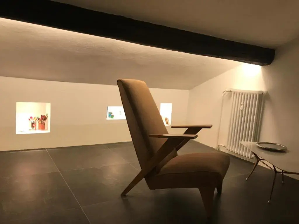 Studio 17