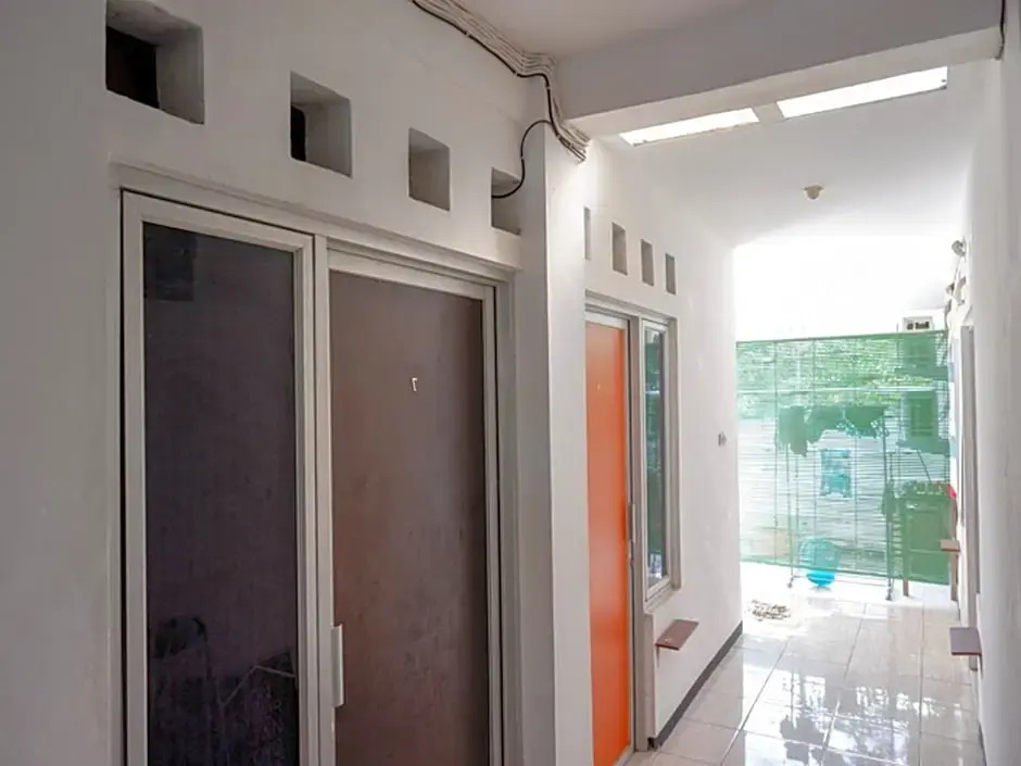 KoolKost Syariah near RSUP Dr Kariadi Semarang Minimum Stay 6 nights