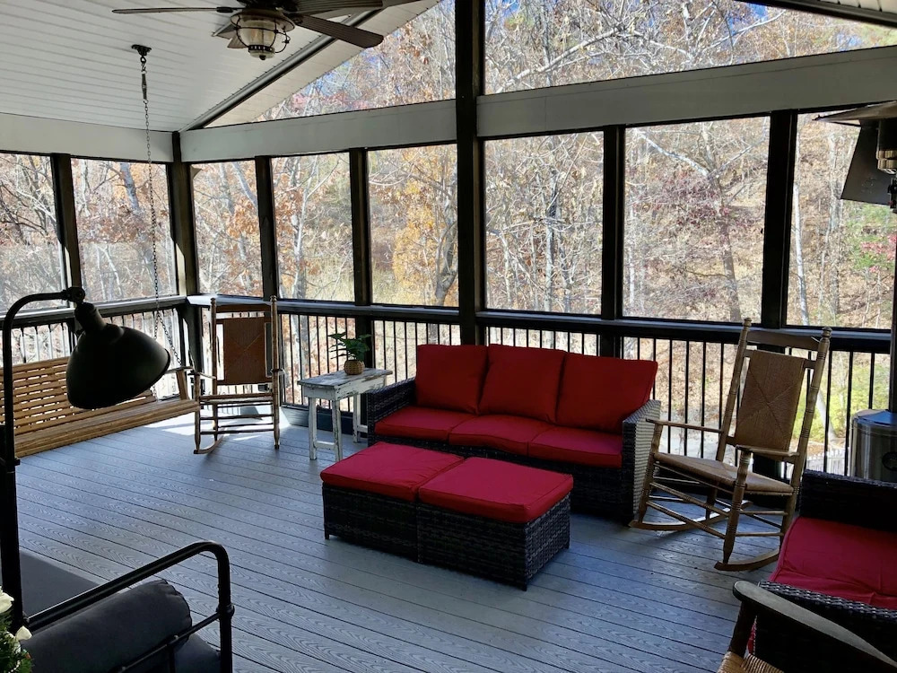 Emory House 8 Bedroom Cabin by RedAwning