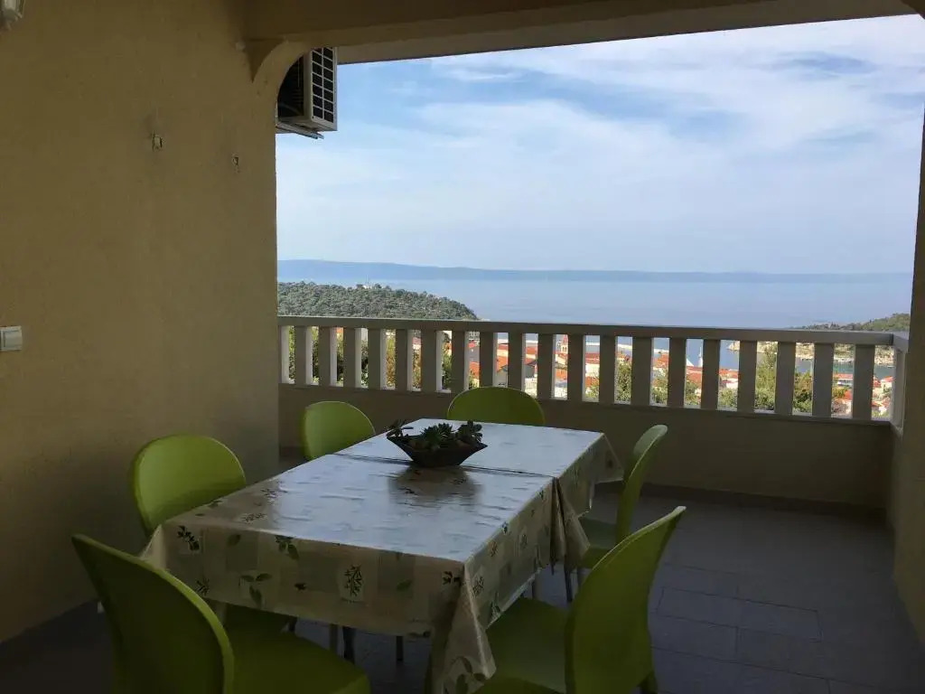 Apartments Akmadzic