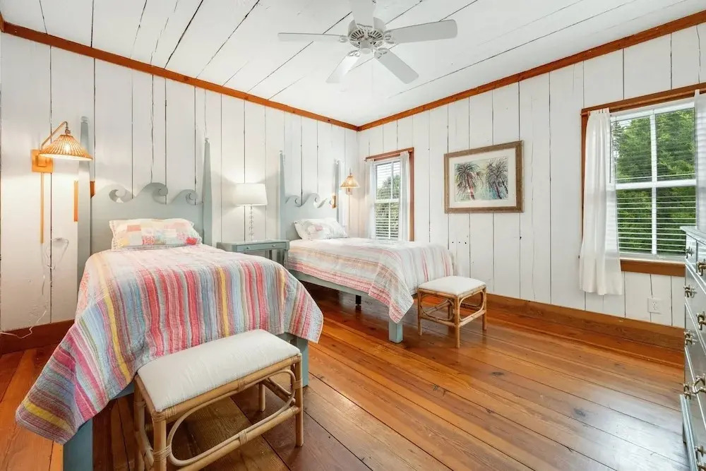 Spectacular Oceanfront Living With An Inviting Kitchen Perfect For Entertaining Kitchens Beach House 9 Bedroom Home by Peace Vacations