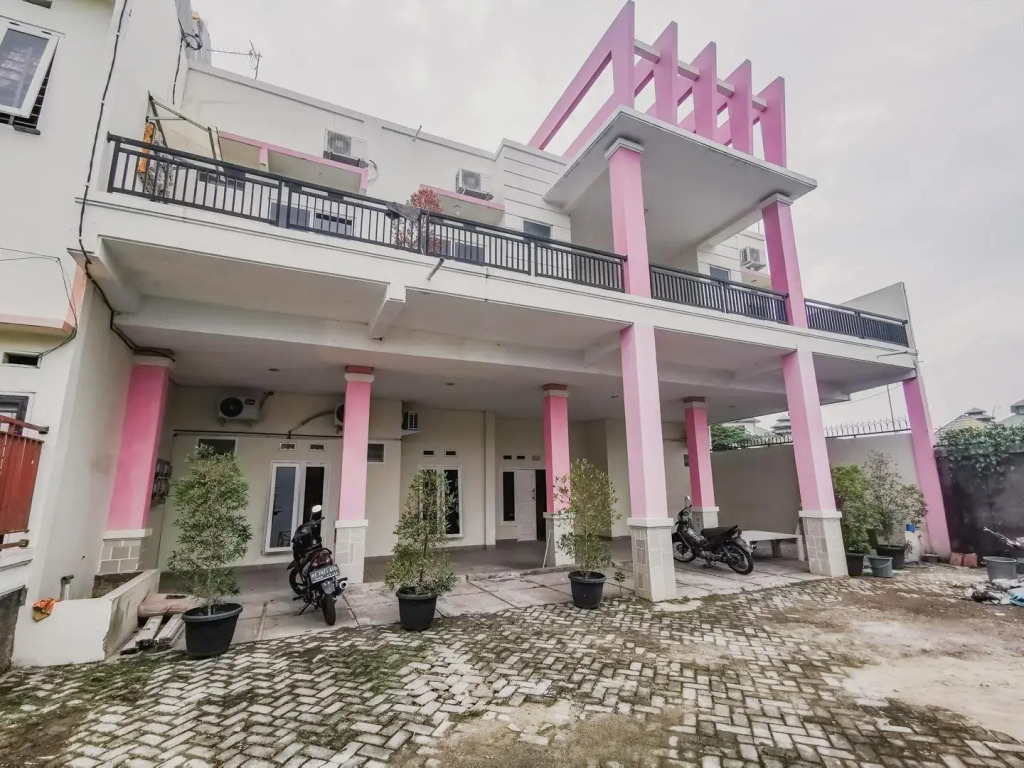 RedDoorz Syariah near Universitas Lampung 2