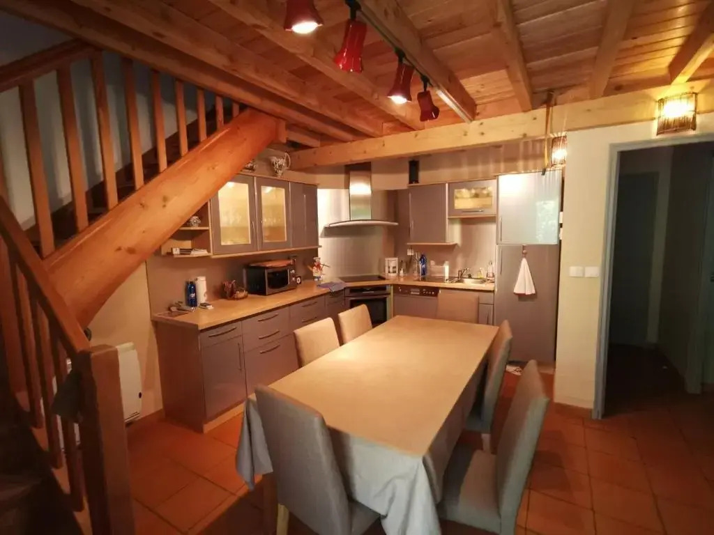 Maison calme avec jardin, 3 chambres, cheminée proche station de ski - FR-1-393-151