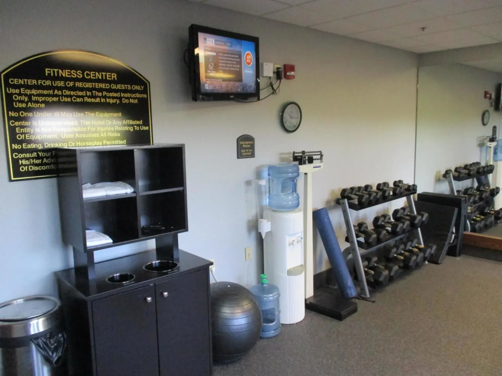 Best Western Plus Philadelphia-Choctaw Hotel and Suites