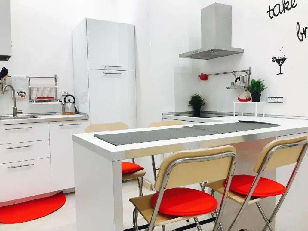 Isola Flat