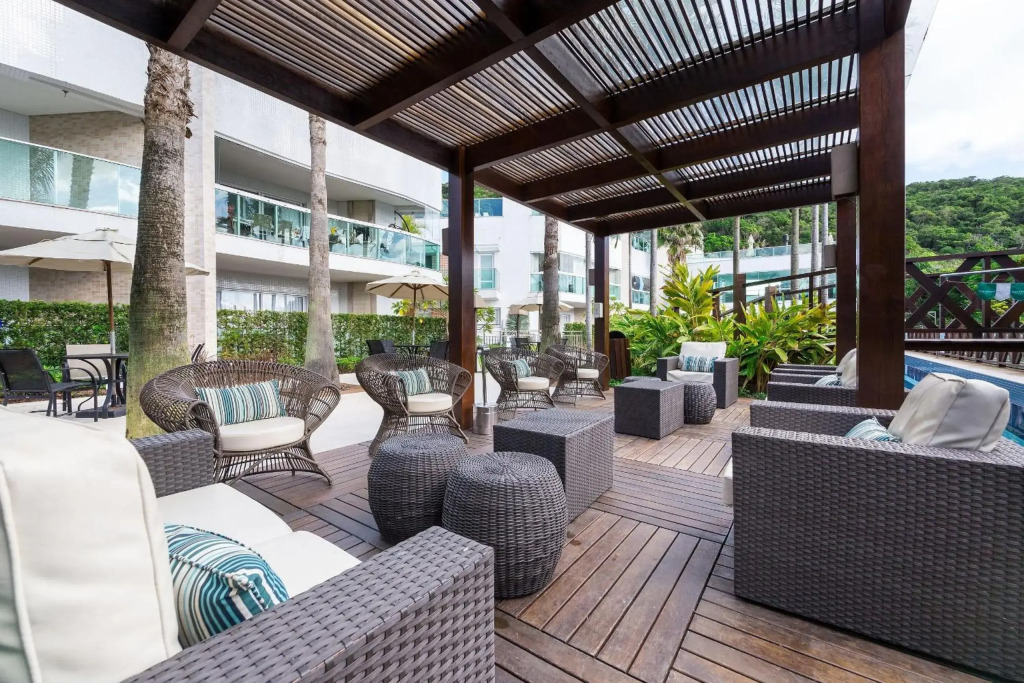 Varandas do Atlântico 206B - Excelente apartamento em condomínio de luxo a beira mar - Piscina climatizada - Academia