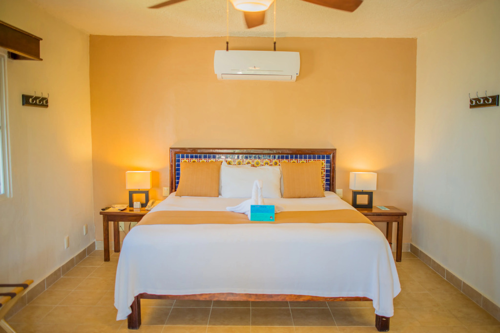 Petit Lafitte Beach Front Hotel & Bungalows