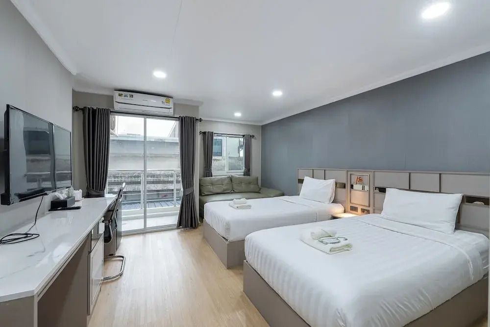 TJ 4711 Residence