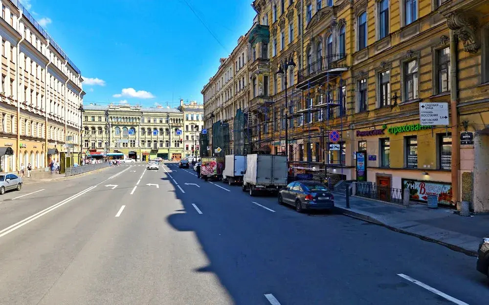 Home4day на ул. Марата