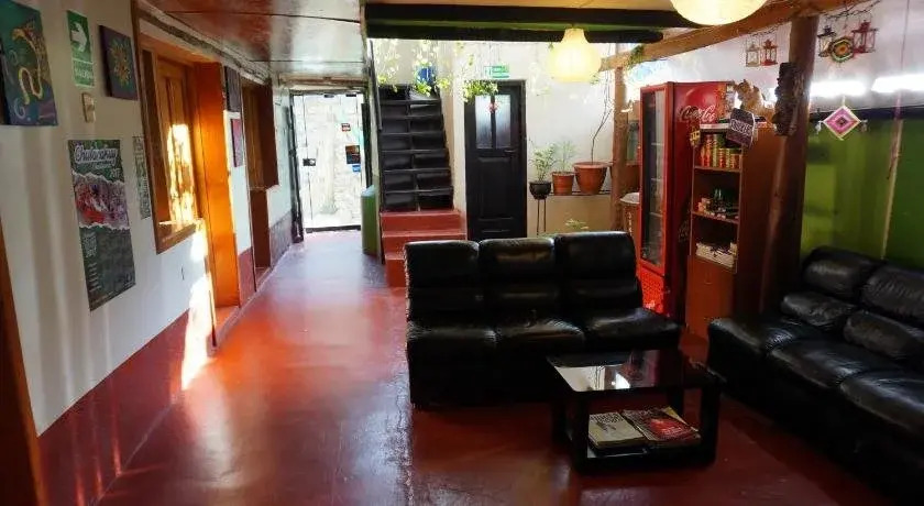 hostal ollantaytambo apartments