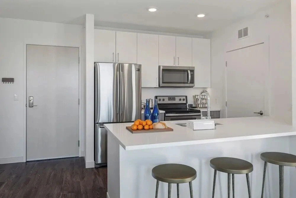 Hyatus Luxury Residences South Boston