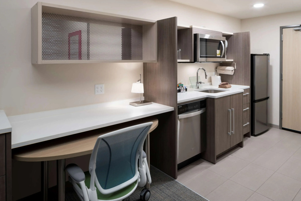 Home2 Suites By Hilton Cape Canaveral Cruise Port