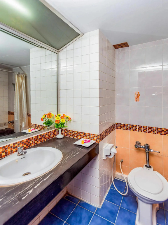 Grand Thara Hotel