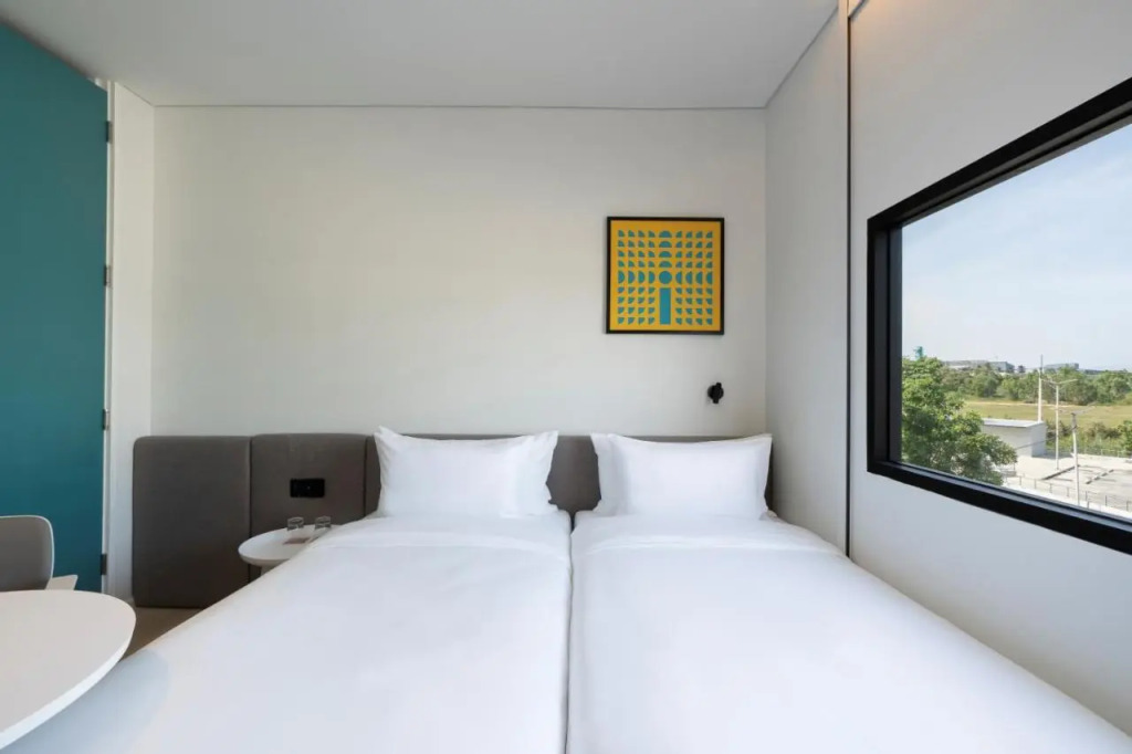 GO Hotel Chonburi at Central Chonburi