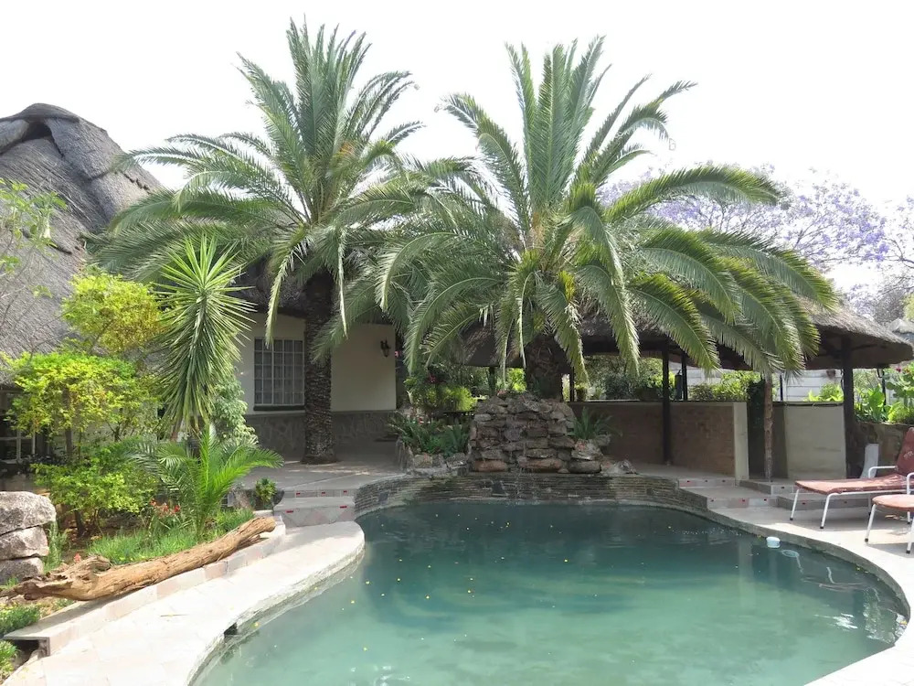 Parrot Lodge