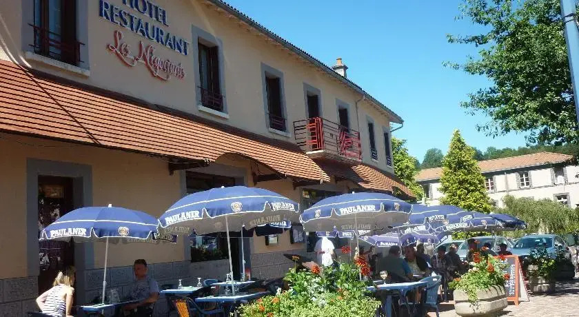 Les Négociants
