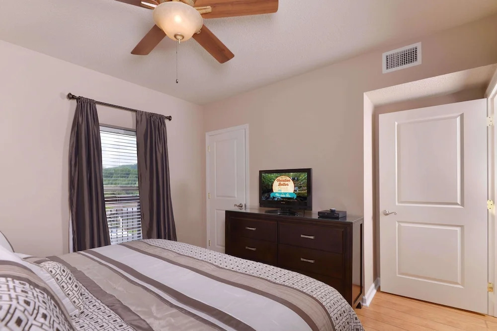 Cedar Lodge 504