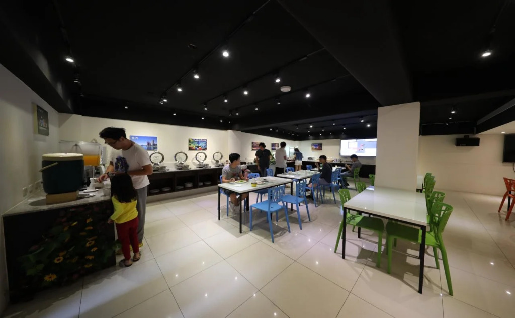 M Hotel