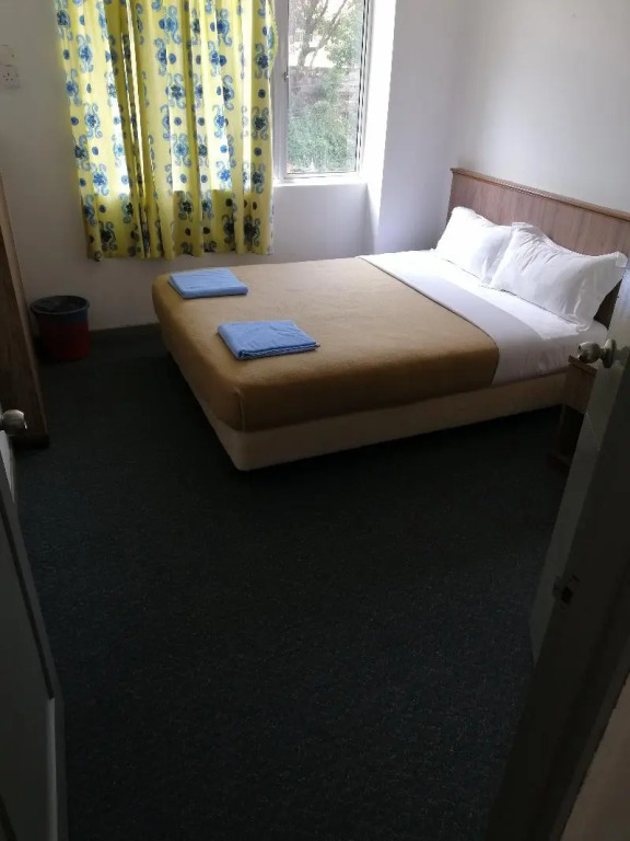 Safari Hotel by OYO Rooms
