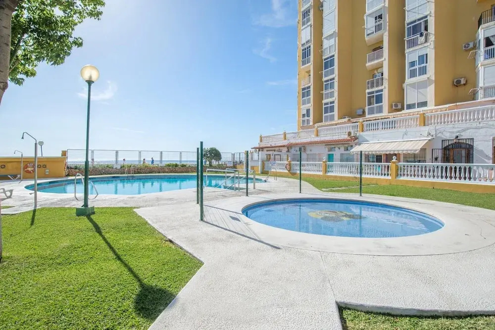 Apartment with 3 Bedrooms in Mijas, with Shared Pool, Balcony And Wifi - 100 M From the Beach
