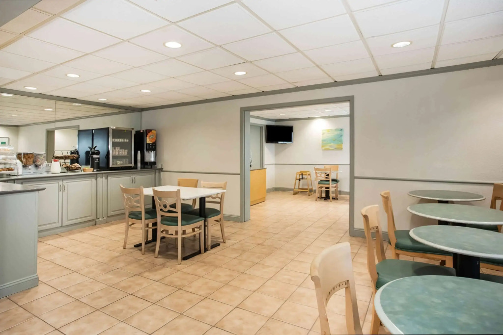 La Quinta by Wyndham Melbourne Viera