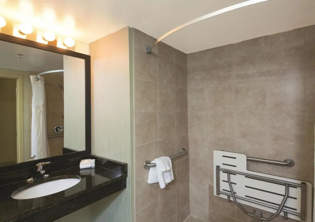 DoubleTree by Hilton Salisbury