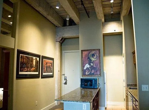 Jelly Roll Executive Suites