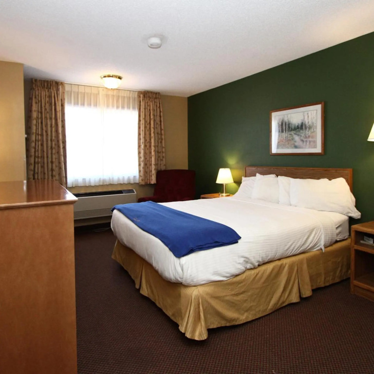 New Victorian Inn & Suites Kearney