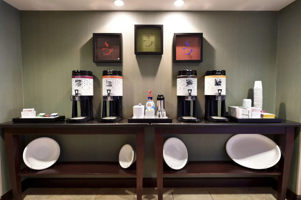 Hampton Inn & Suites Alexandria