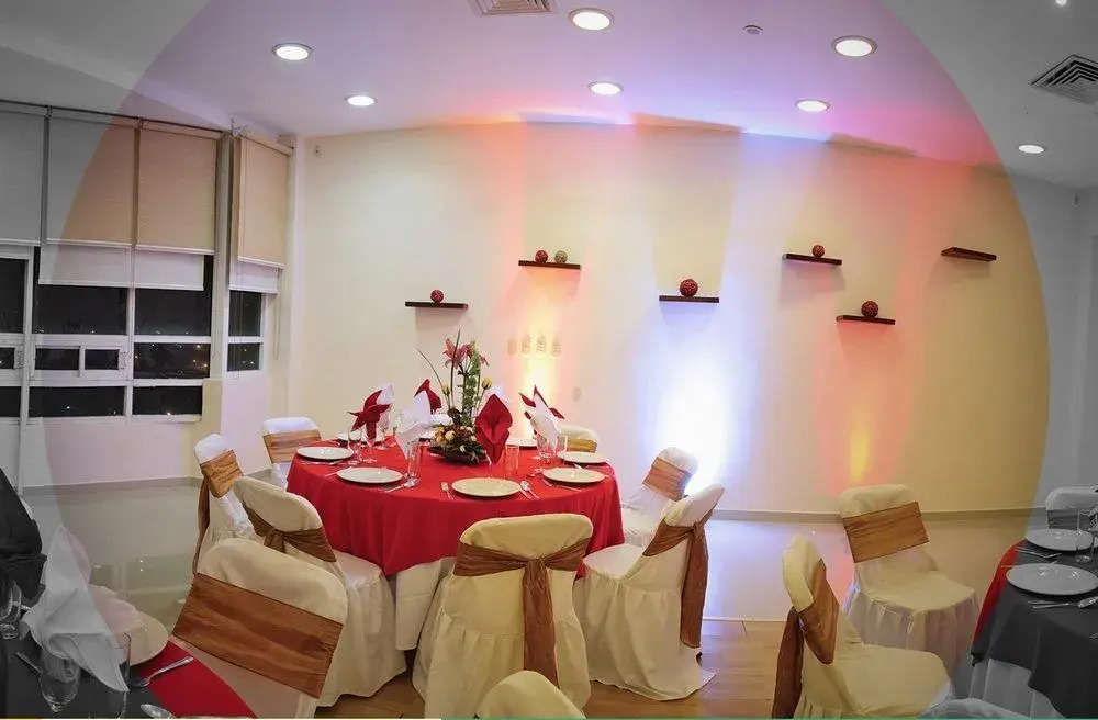Angeles Suites & Hotel