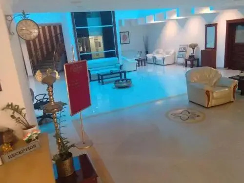 Hotel Raj Residency