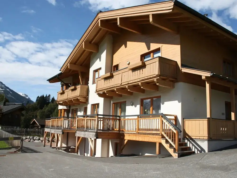 Spacious Apartment on Slopes in Saalbach-hinterglemm