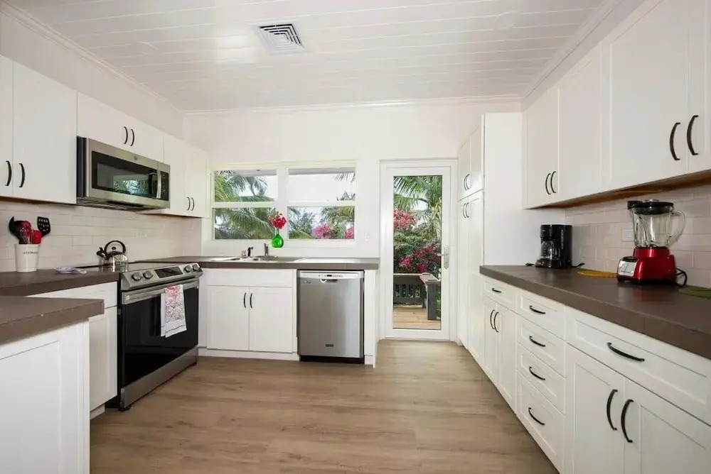 Wish House - Private Beach House Double Bay Beach 3 Bedroom Home