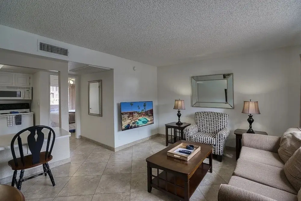102 -Fully Furnished 1BR Suite-Prime Location! by RedAwning