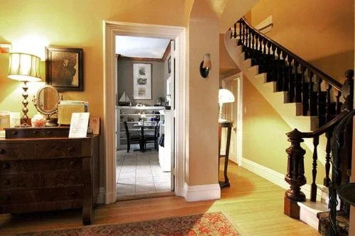 Morrill Mansion Bed & Breakfast